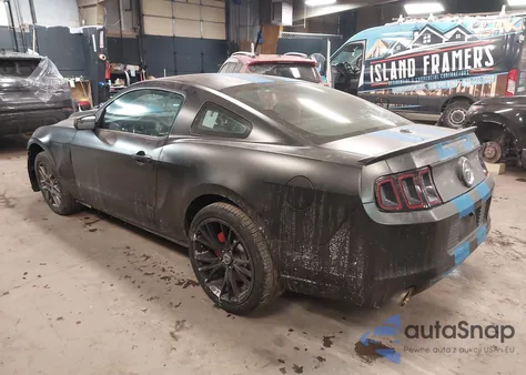 2013 Ford Mustang V6 Premium from USA, damaged, VIN 1ZVBP8AM4D5257964